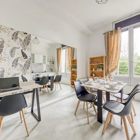 Le Cocon - Confort - Cinema - Espace De Travail - Netflix & Chill - Proche Paris - Offre Speciale Cachan Buitenkant foto